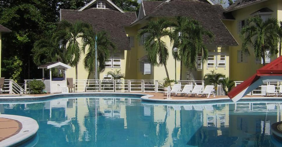 The View At Mystic Ridge Penthouse 78A Lejlighed Ocho Rios Eksteriør billede