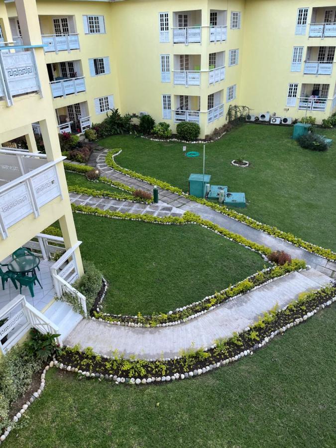 The View At Mystic Ridge Penthouse 78A Lejlighed Ocho Rios Eksteriør billede