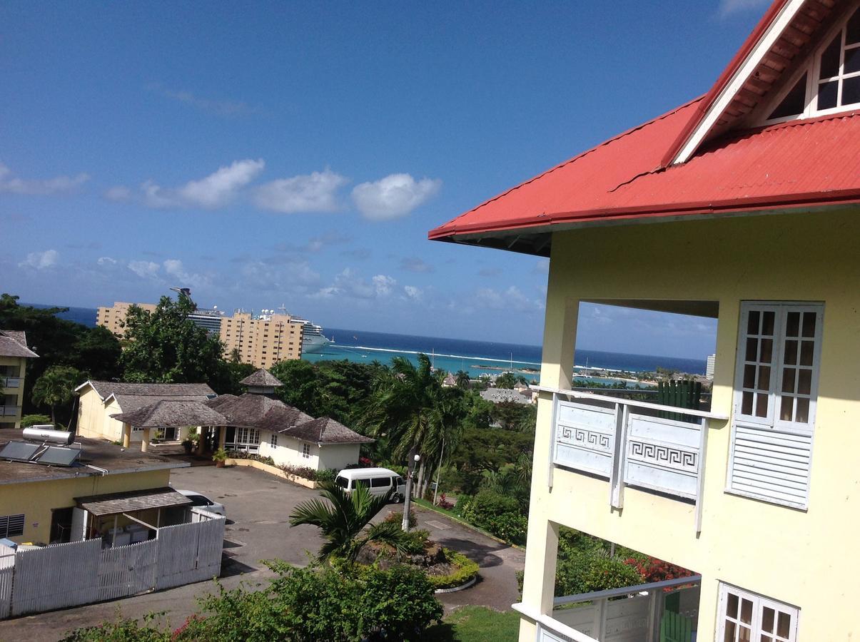 The View At Mystic Ridge Penthouse 78A Lejlighed Ocho Rios Eksteriør billede